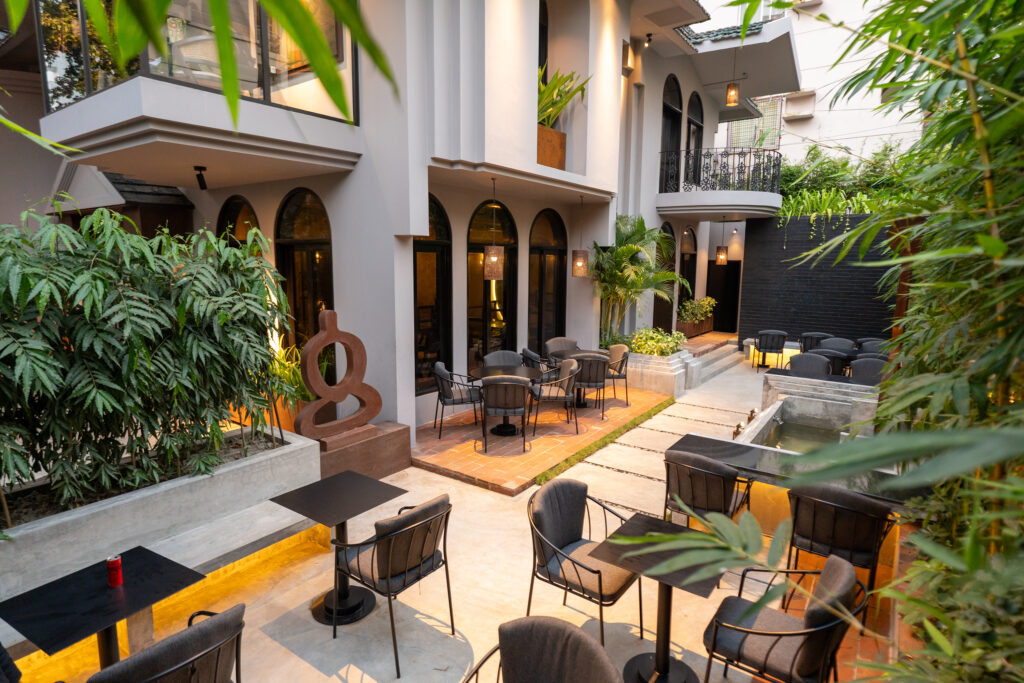 tudo restaurant outside view