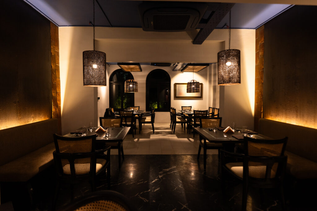 tudo restaurant and cafe